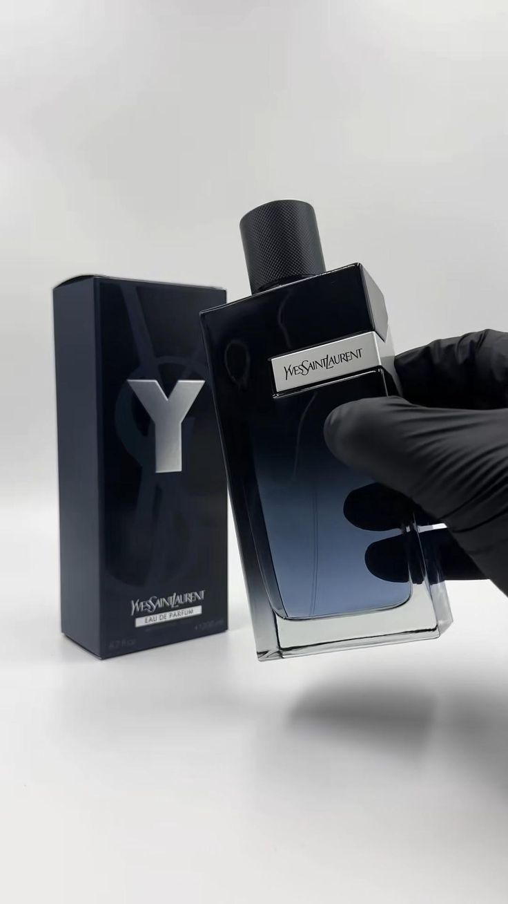 Yves Saint Laurent Y Eau de Parfum for Men – 3.3 oz